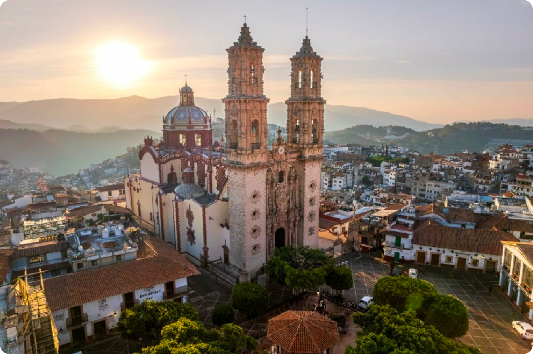 https://chasingfrontiers.com/wp-content/uploads/2023/11/taxco-03.png